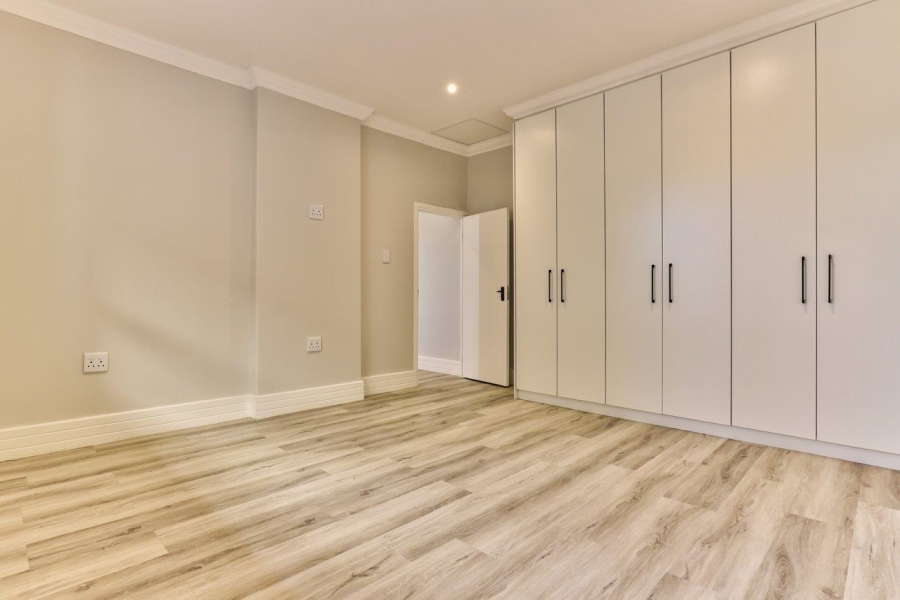 To Let 1 Bedroom Property for Rent in Walmer Estate Western Cape